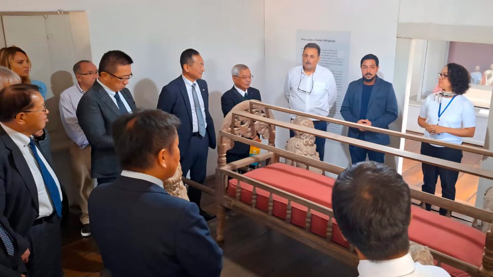 Museu de Arte Sacra dos Jesuítas recebe governador e deputados de província japonesa