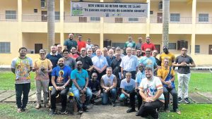 Pe. Adelson Araújo, SJ, orienta retiro sobre Sinodalidade a sacerdotes da Amazônia