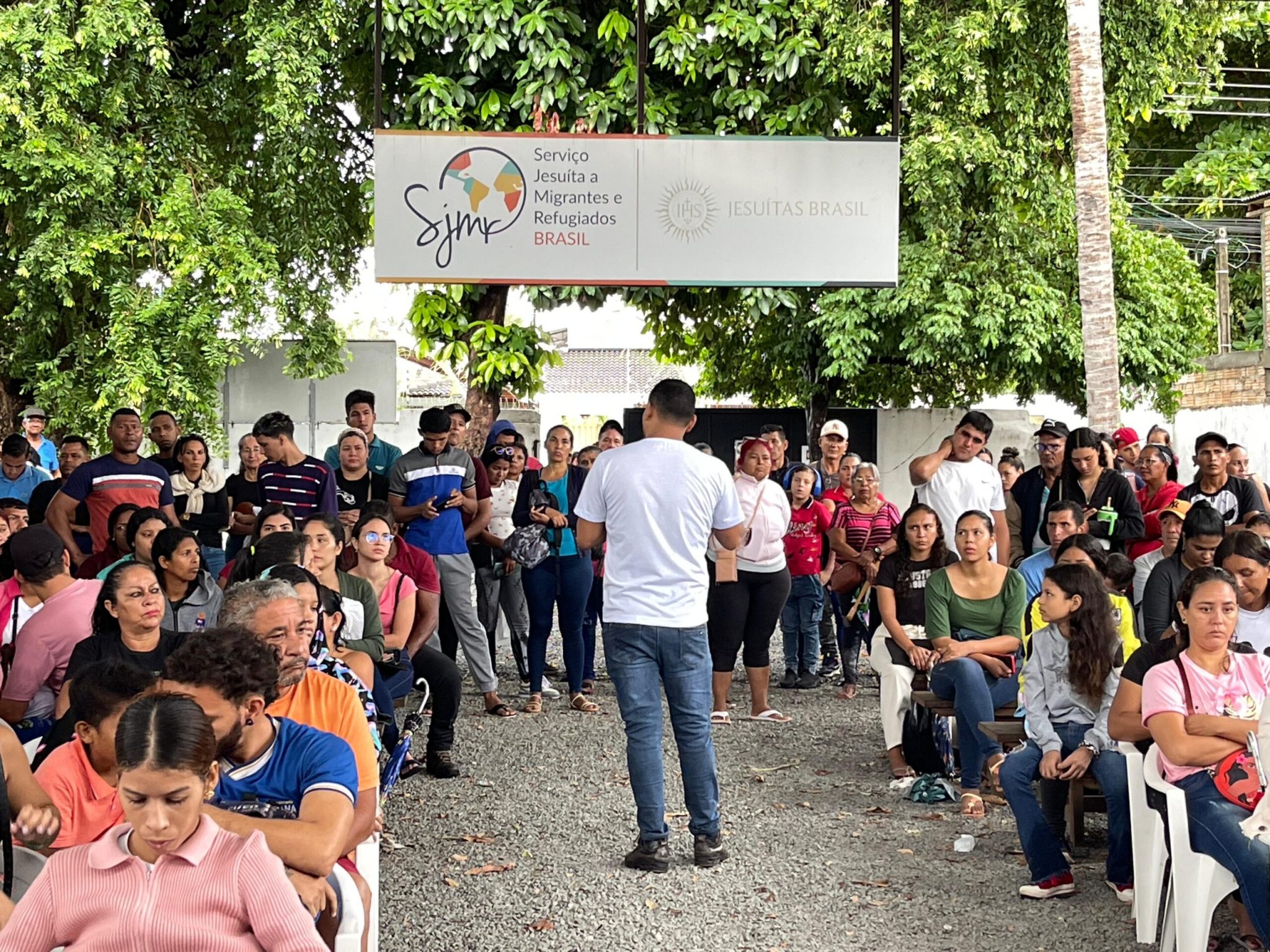 Regularização e empreendedorismo marcam ações do SJMR em Boa Vista e Manaus