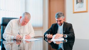 CNBB e PUC-Rio firmam acordo de cooperação para fortalecer iniciativas de formação na Igreja no Brasil